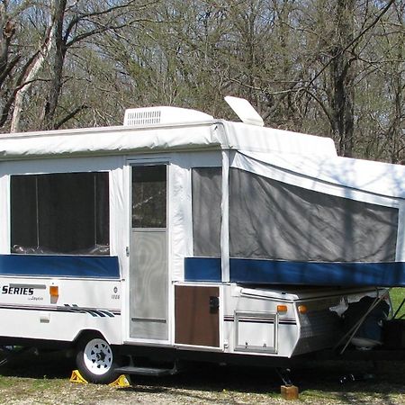 Hotel Private Rv à Hartford Extérieur photo